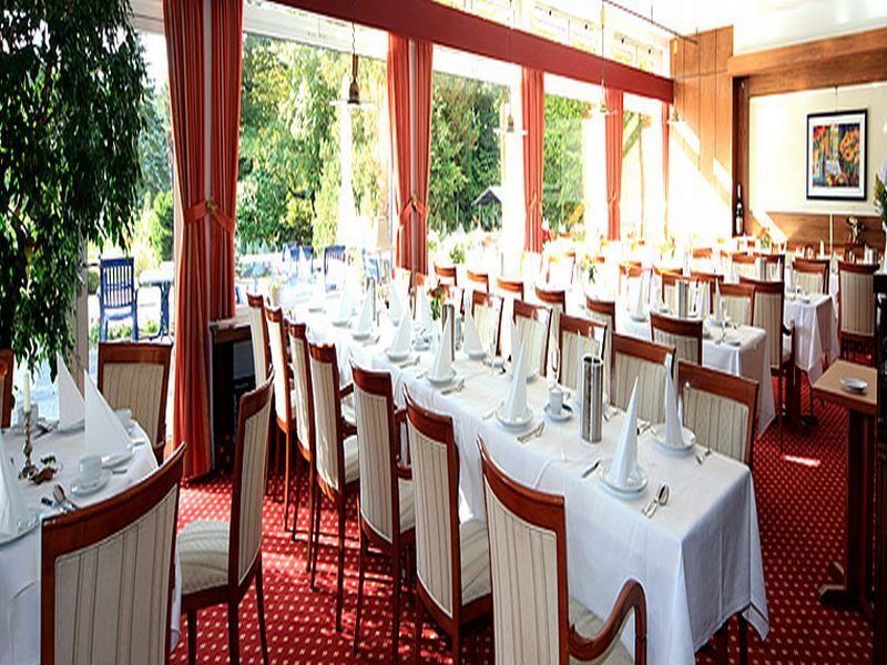 Hotel-Restaurant Seegarten Quickborn Квікборн Екстер'єр фото